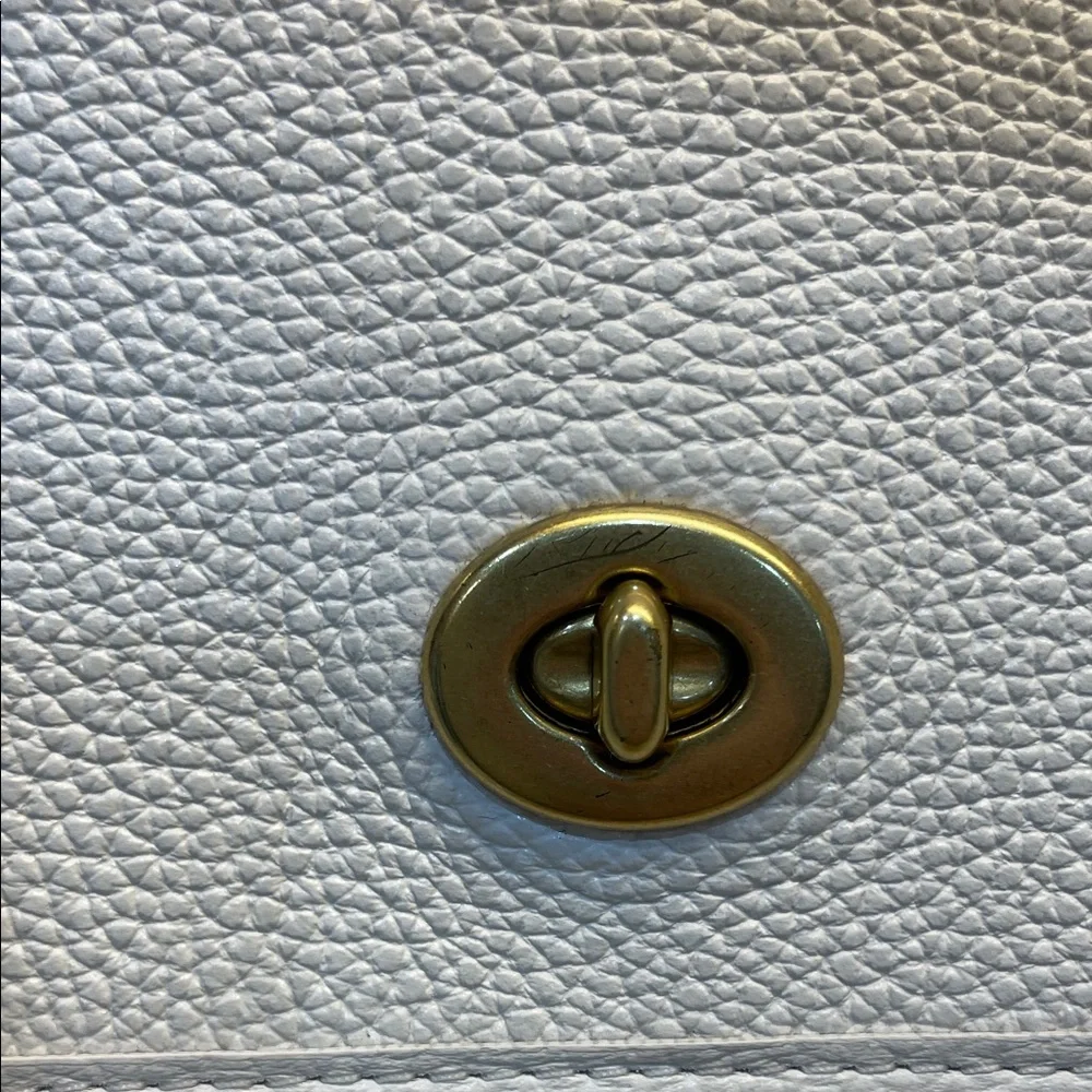 Coach Cream Crossbody Bag with Gold Accents - Picture 5 of 9